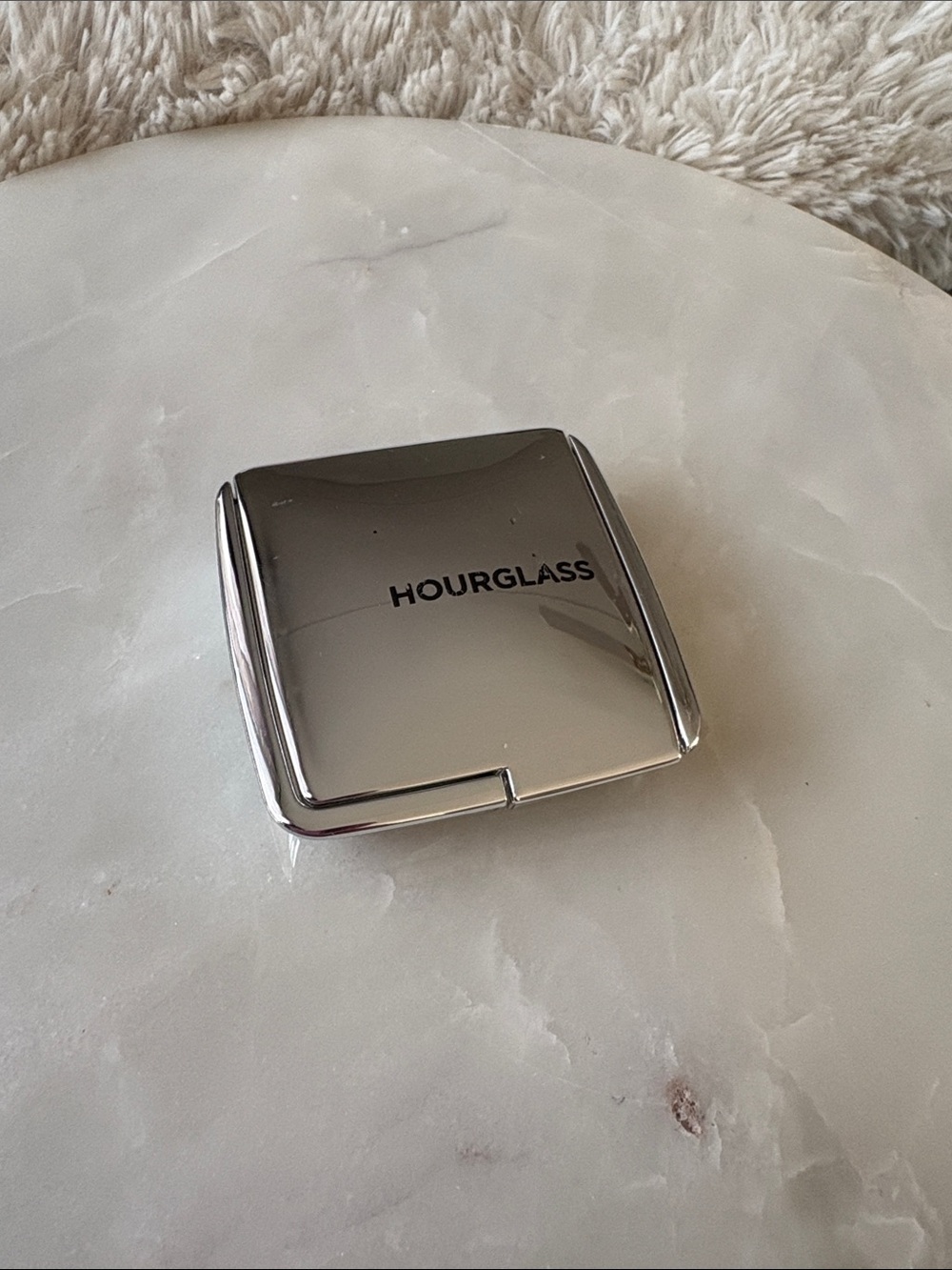 Hourglass INCANDESCENT STROBE LIGHT powder 1.3 g